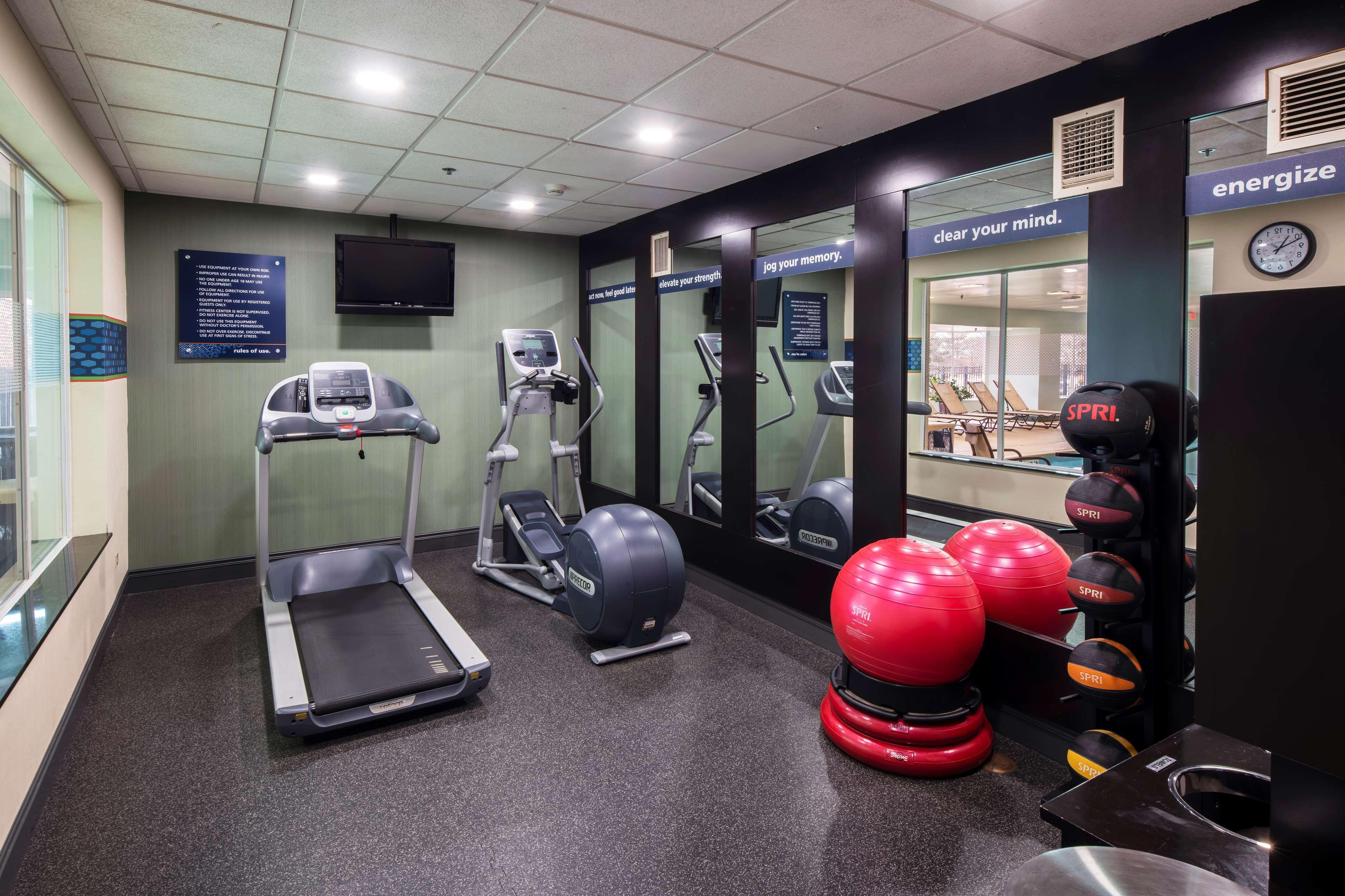 Hampton Inn & Suites Lincolnshire Buitenkant foto
