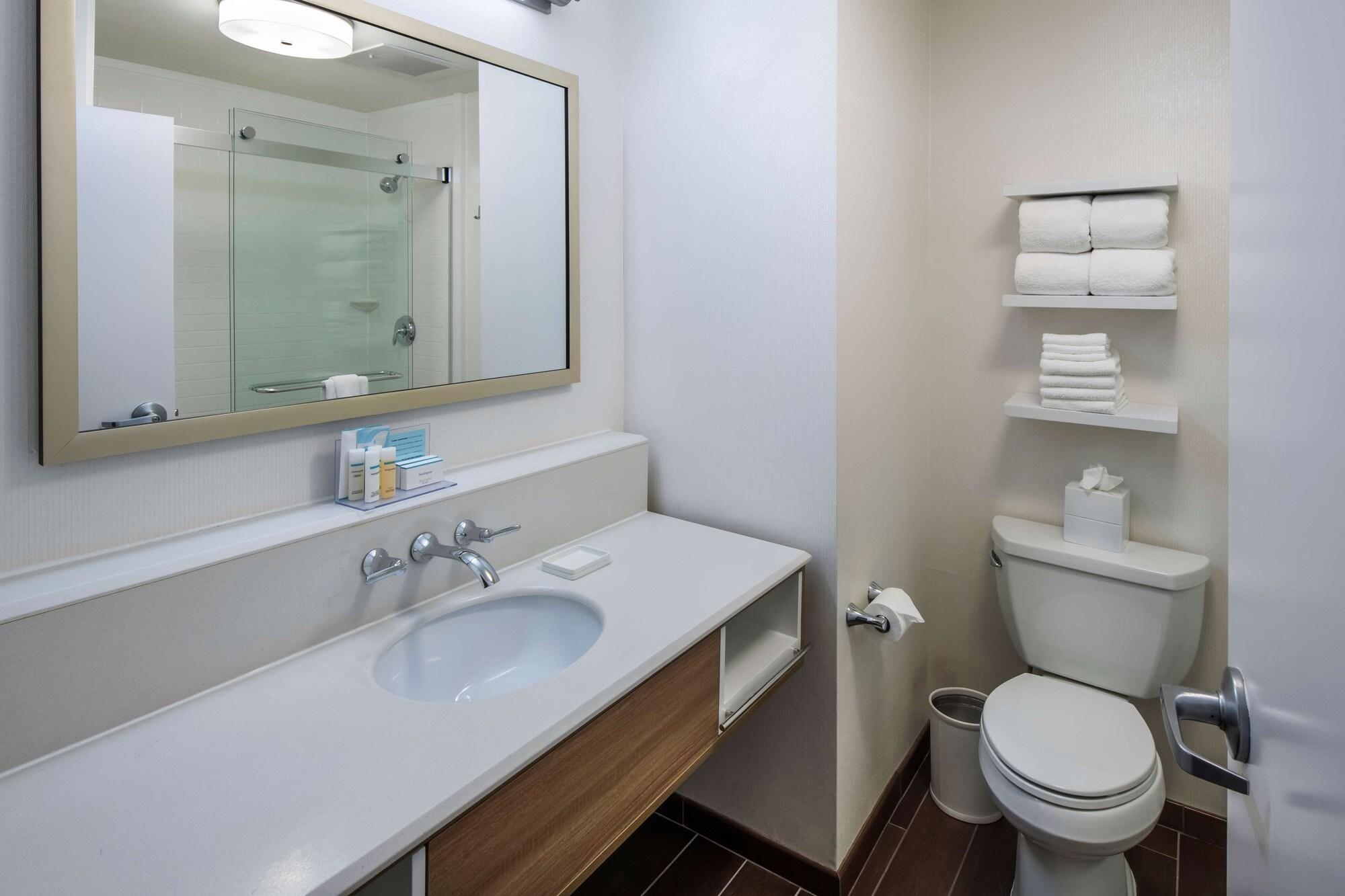 Hampton Inn & Suites Lincolnshire Buitenkant foto