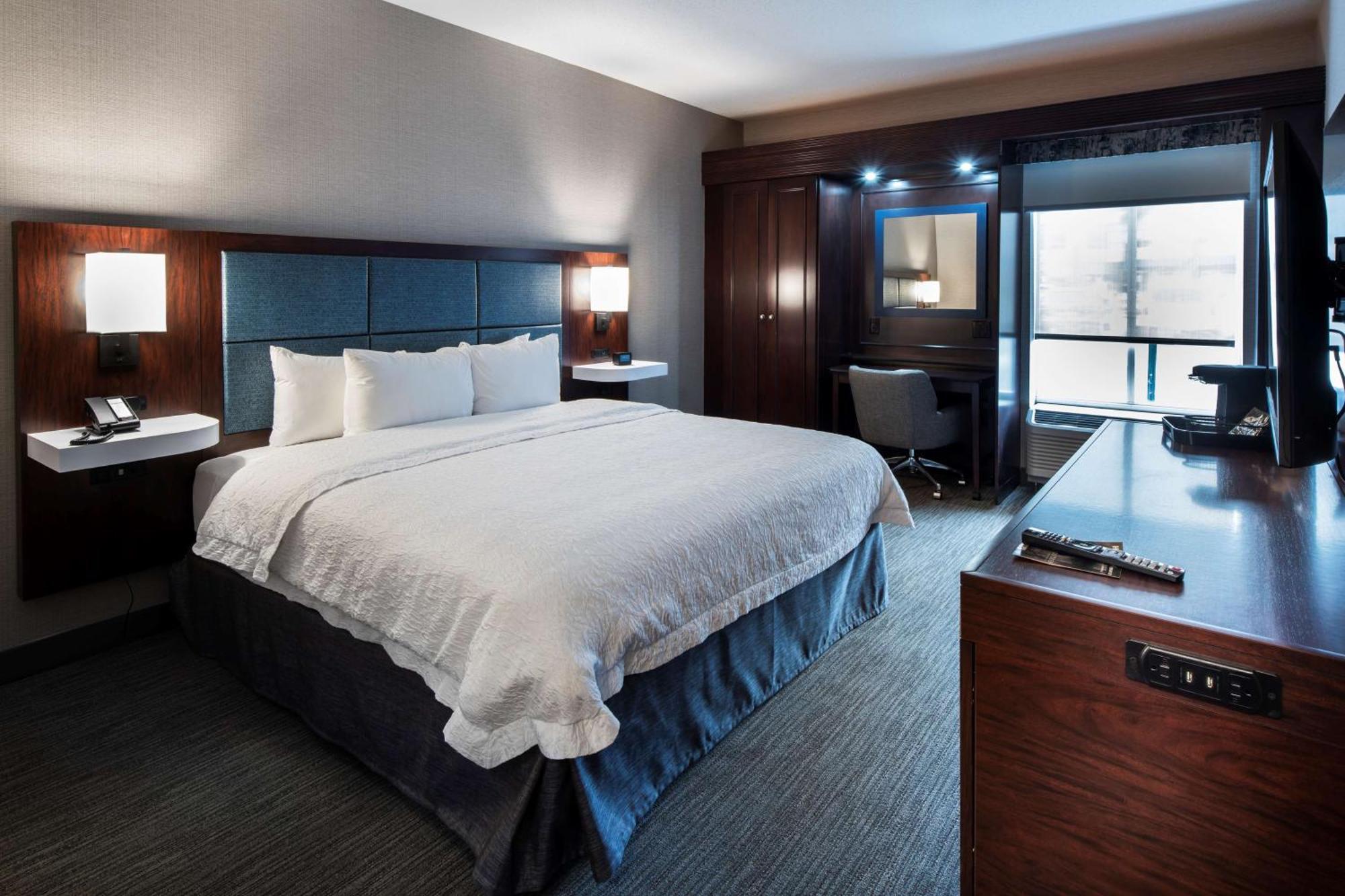 Hampton Inn & Suites Lincolnshire Buitenkant foto