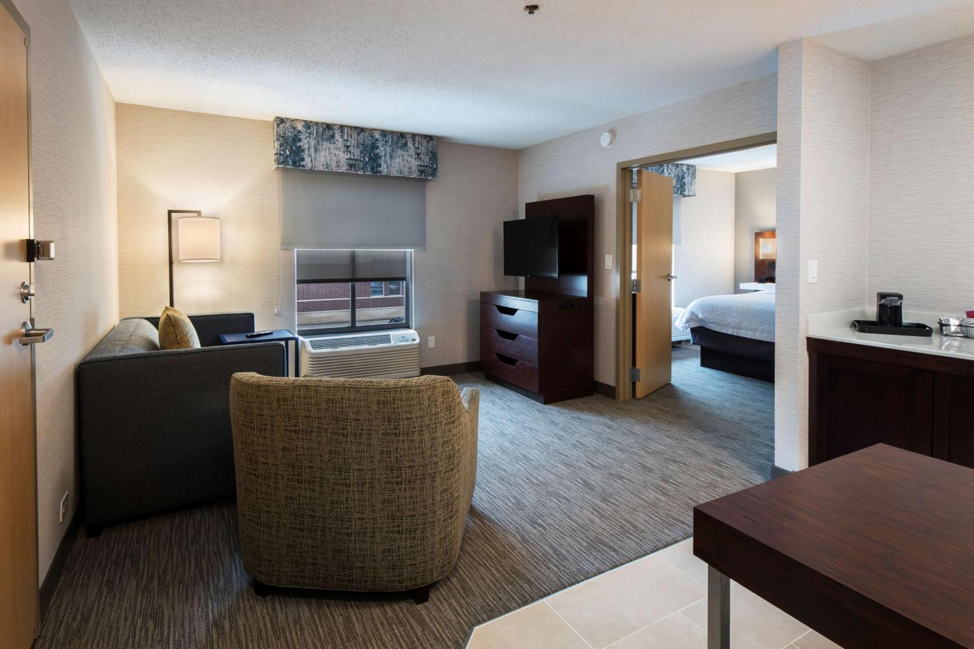 Hampton Inn & Suites Lincolnshire Buitenkant foto