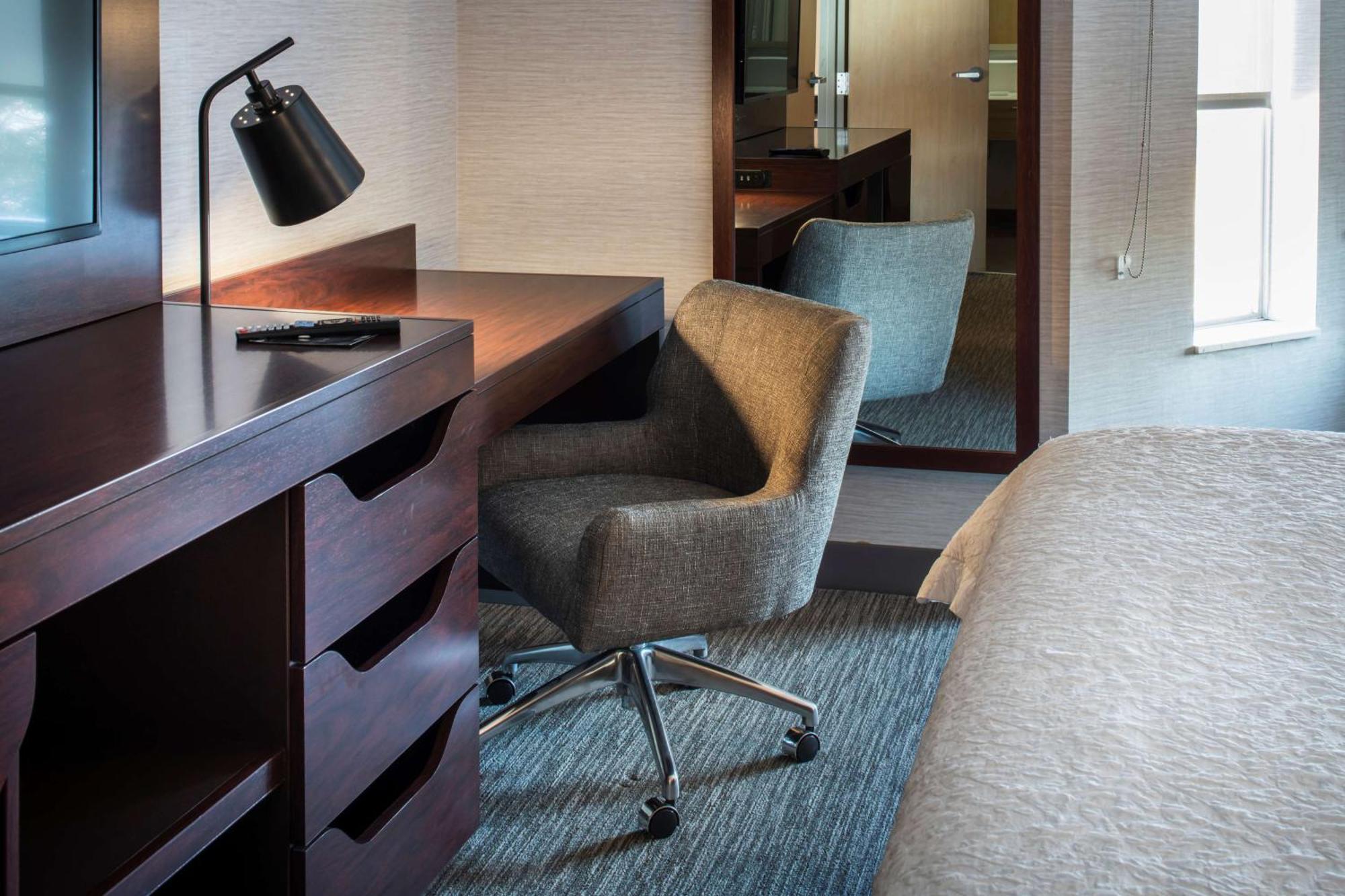 Hampton Inn & Suites Lincolnshire Buitenkant foto