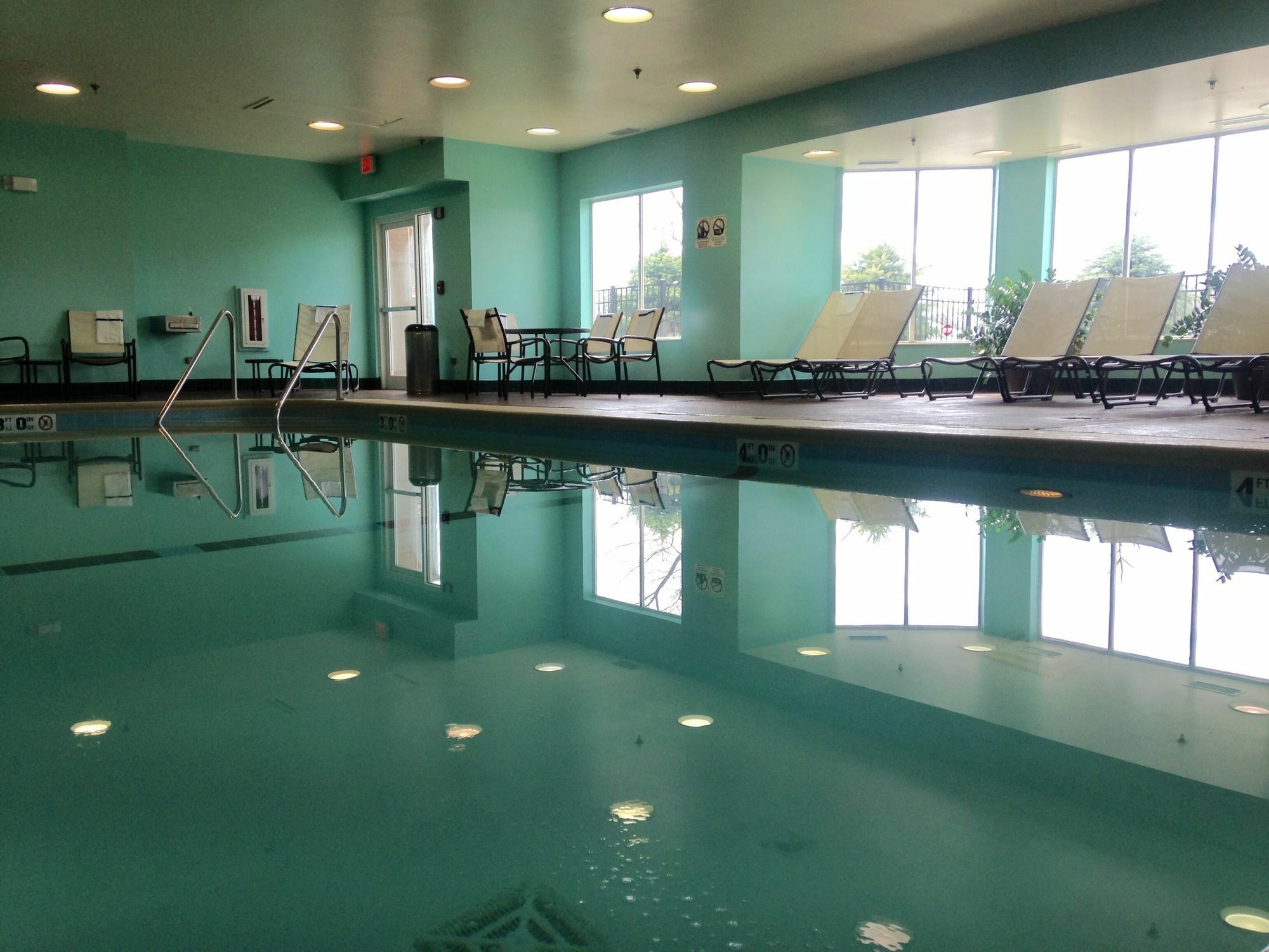 Hampton Inn & Suites Lincolnshire Buitenkant foto